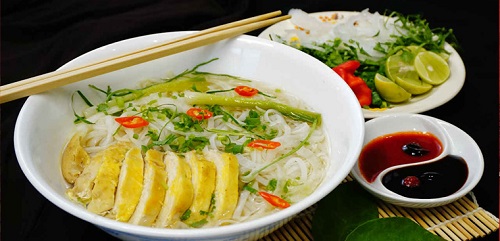 Công thức nấu phở gà chuẩn vị truyền thống Hà Nội 